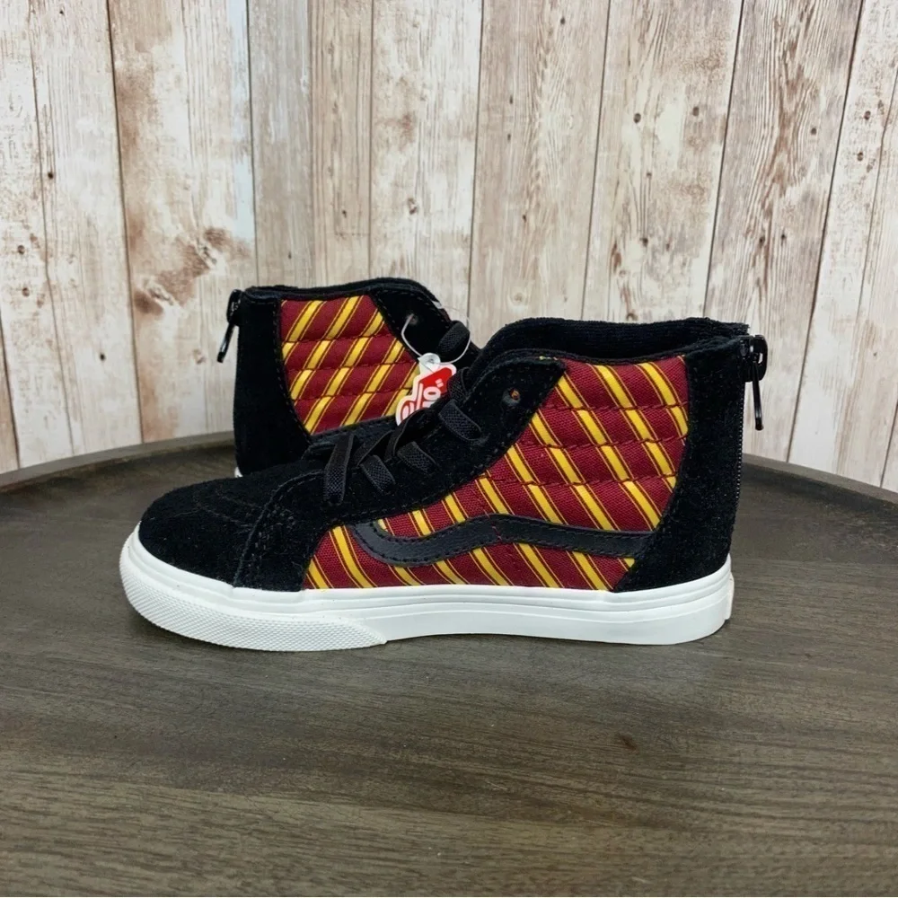 Vans x Harry Potter Sk8-Hi Zip‎ Gryffindor High Top Sneaker Size 4 Toddler
